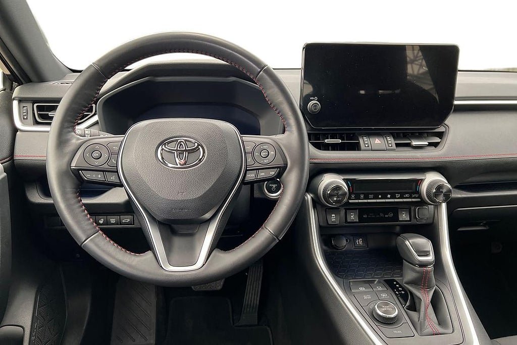 Vehicle Image 10