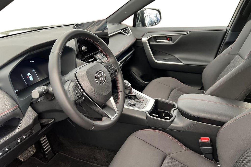 Vehicle Image 14