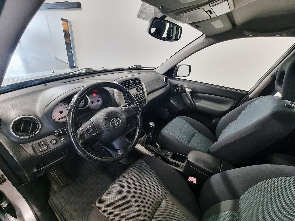 Vehicle Image 7