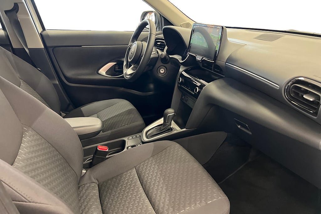 Vehicle Image 7