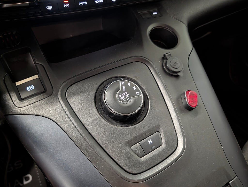 Vehicle Image 19