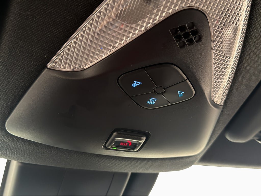 Vehicle Image 21