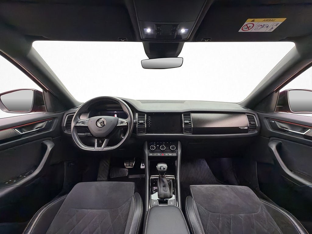 Vehicle Image 16