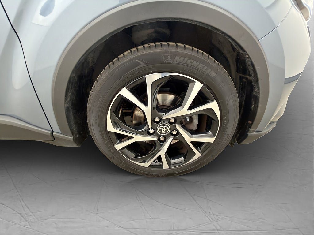Vehicle Image 31