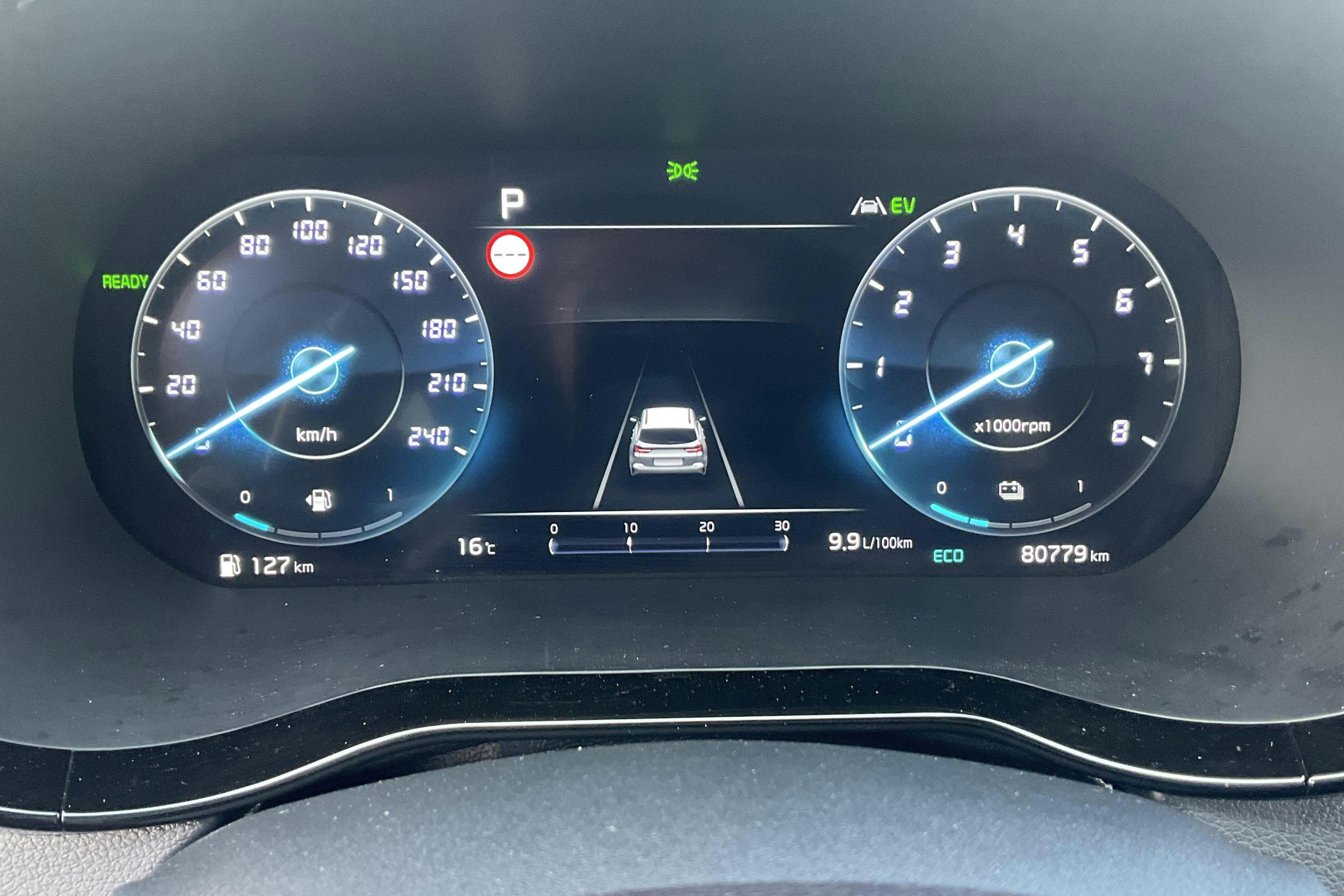 Vehicle Image 10