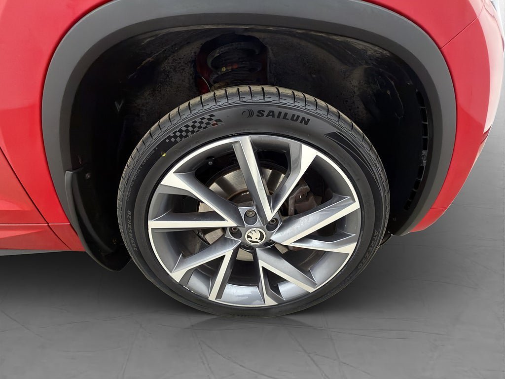 Vehicle Image 38
