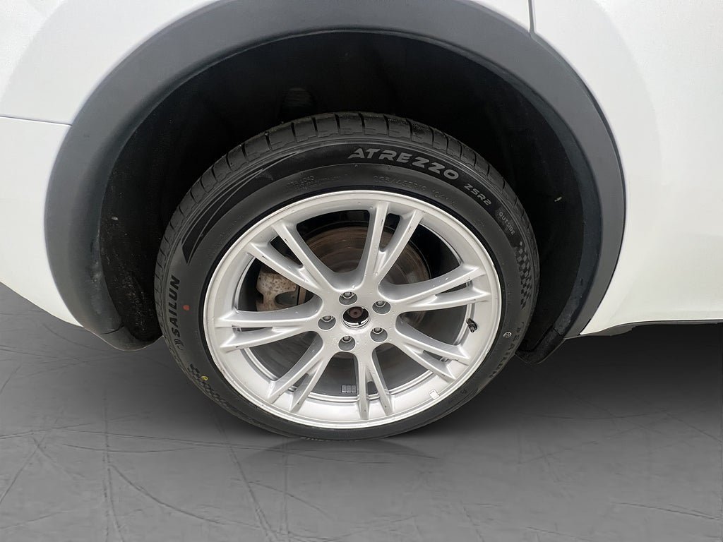Vehicle Image 31