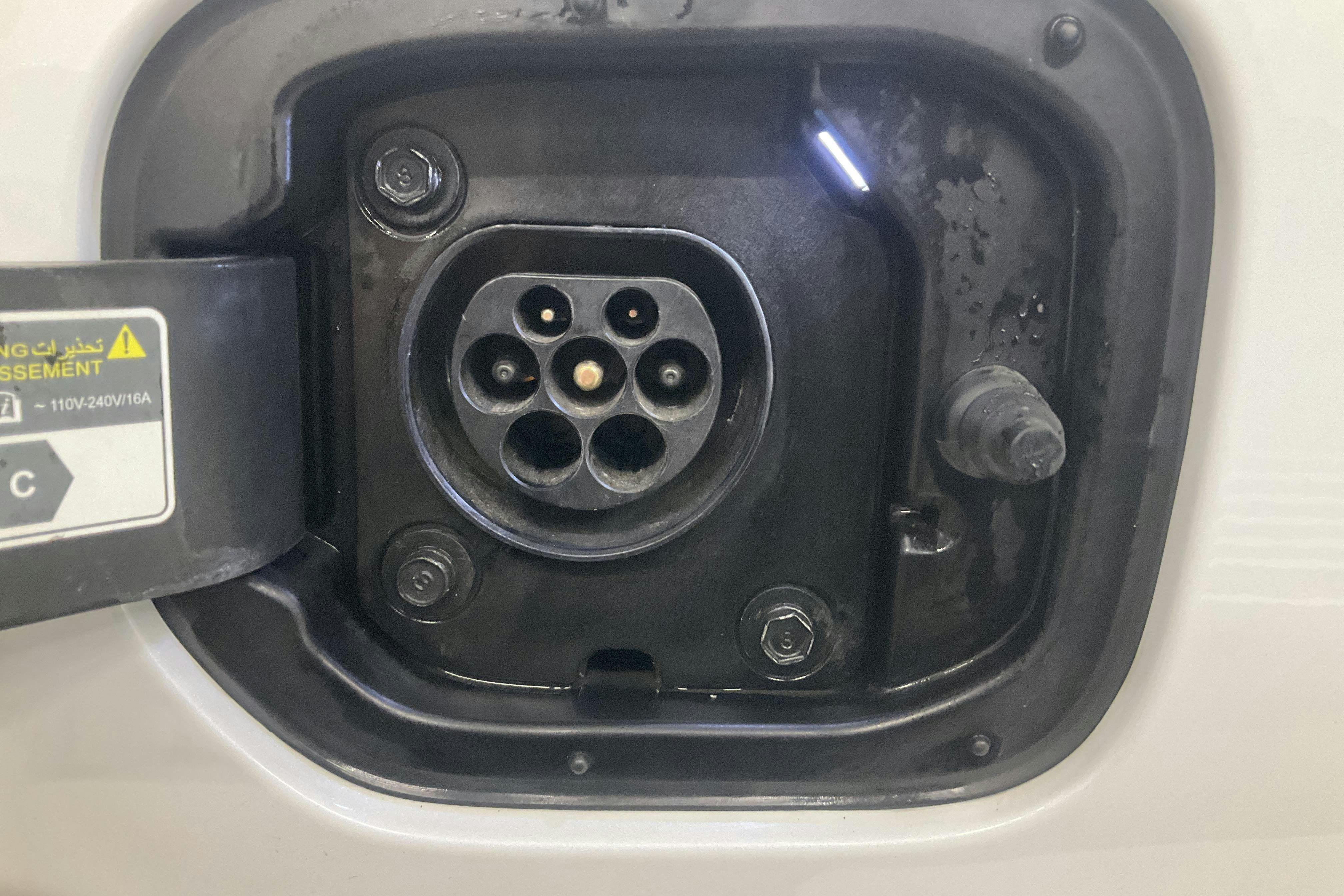 Vehicle Image 13