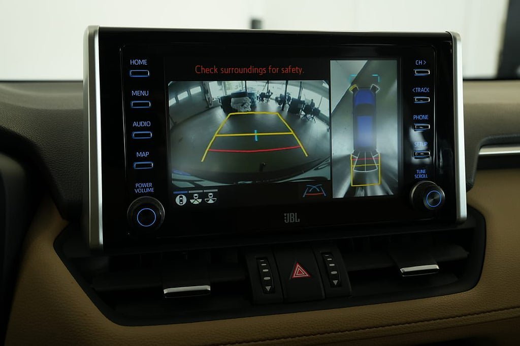 Vehicle Image 19