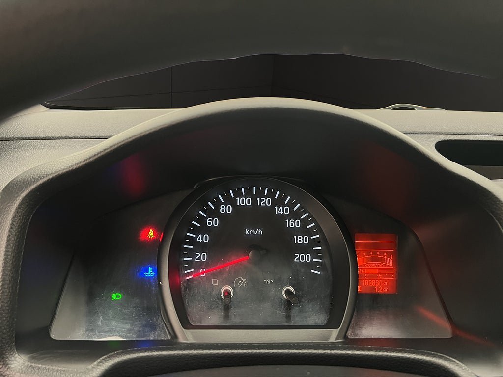 Vehicle Image 17