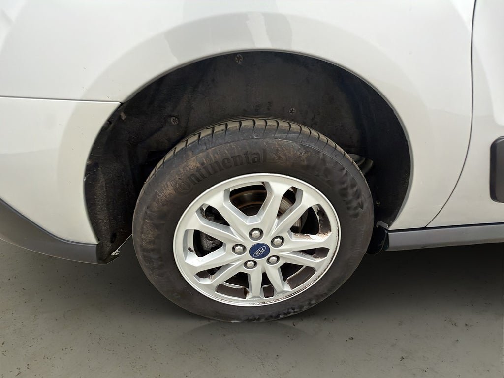 Vehicle Image 31