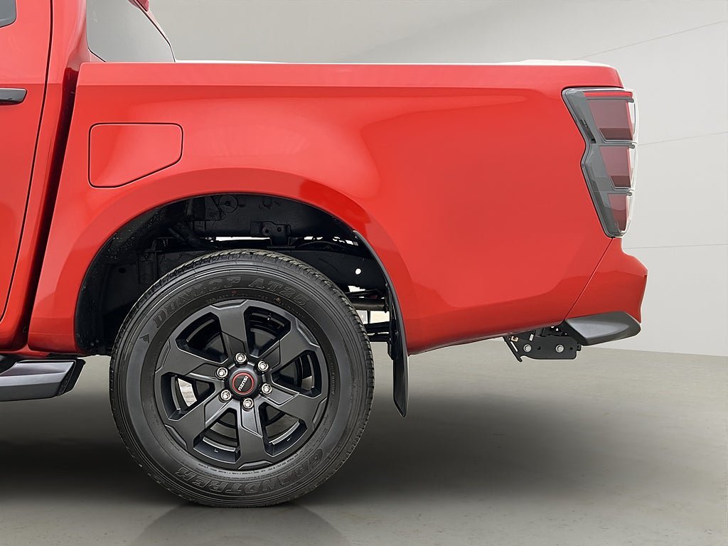 Vehicle Image 35