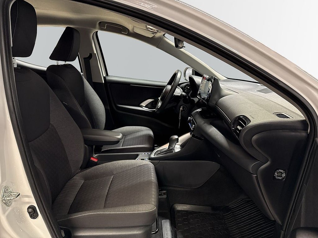 Vehicle Image 7
