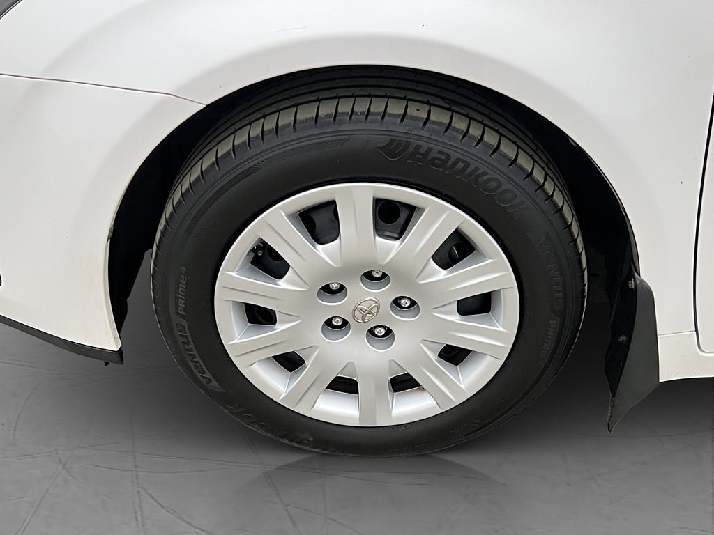 Vehicle Image 19