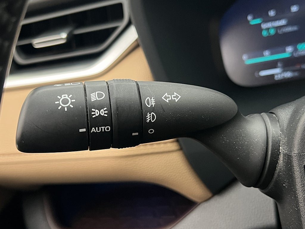 Vehicle Image 34