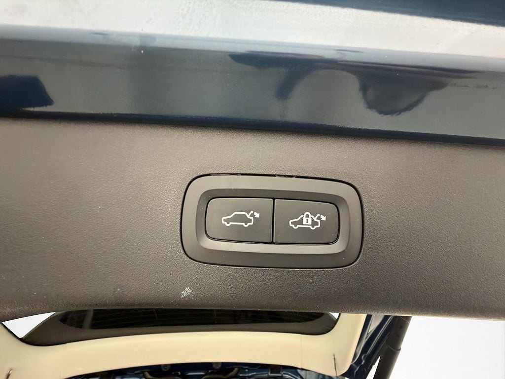 Vehicle Image 29