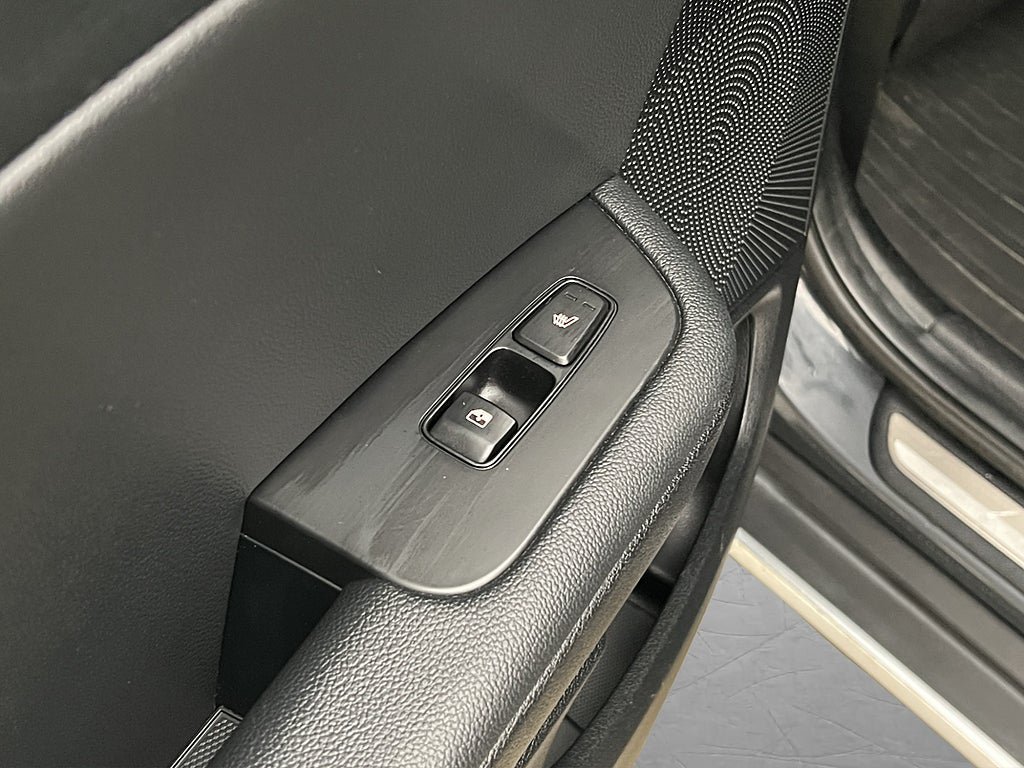 Vehicle Image 27
