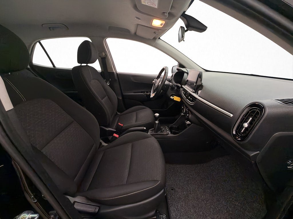 Vehicle Image 23