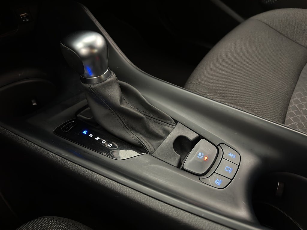 Vehicle Image 18