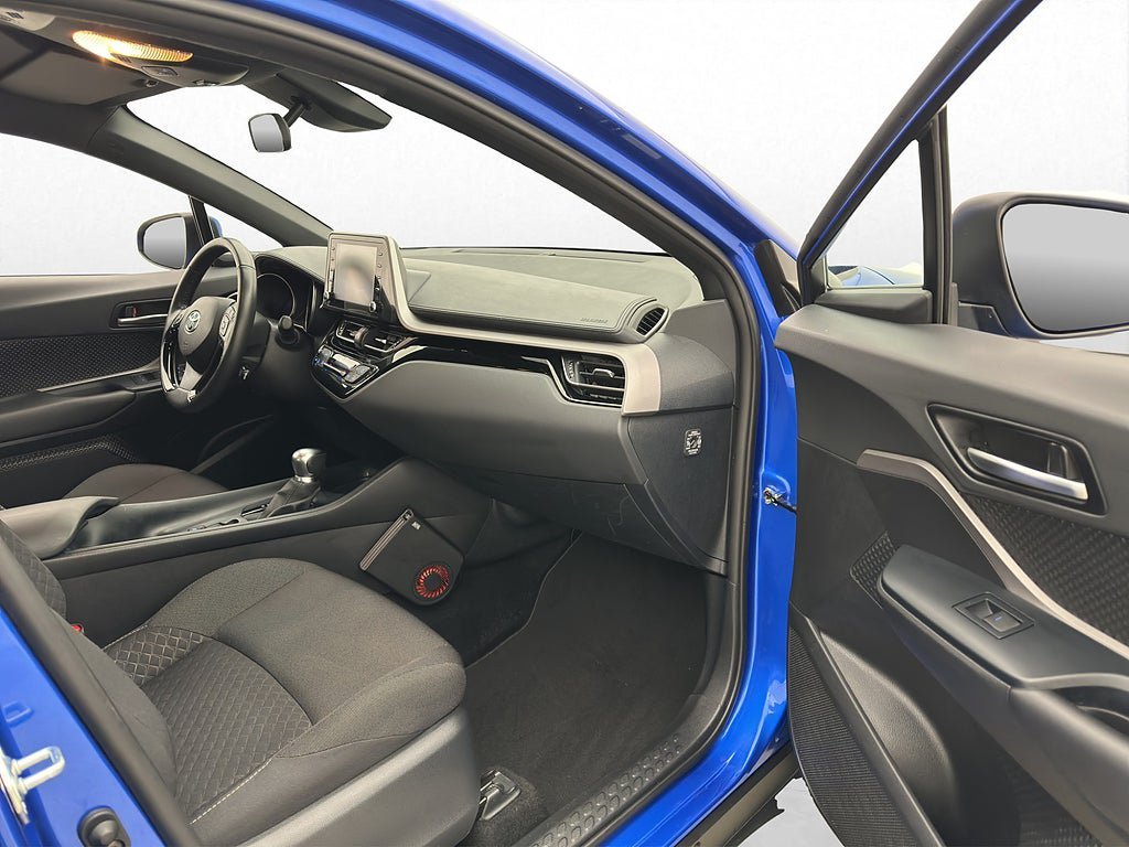 Vehicle Image 19