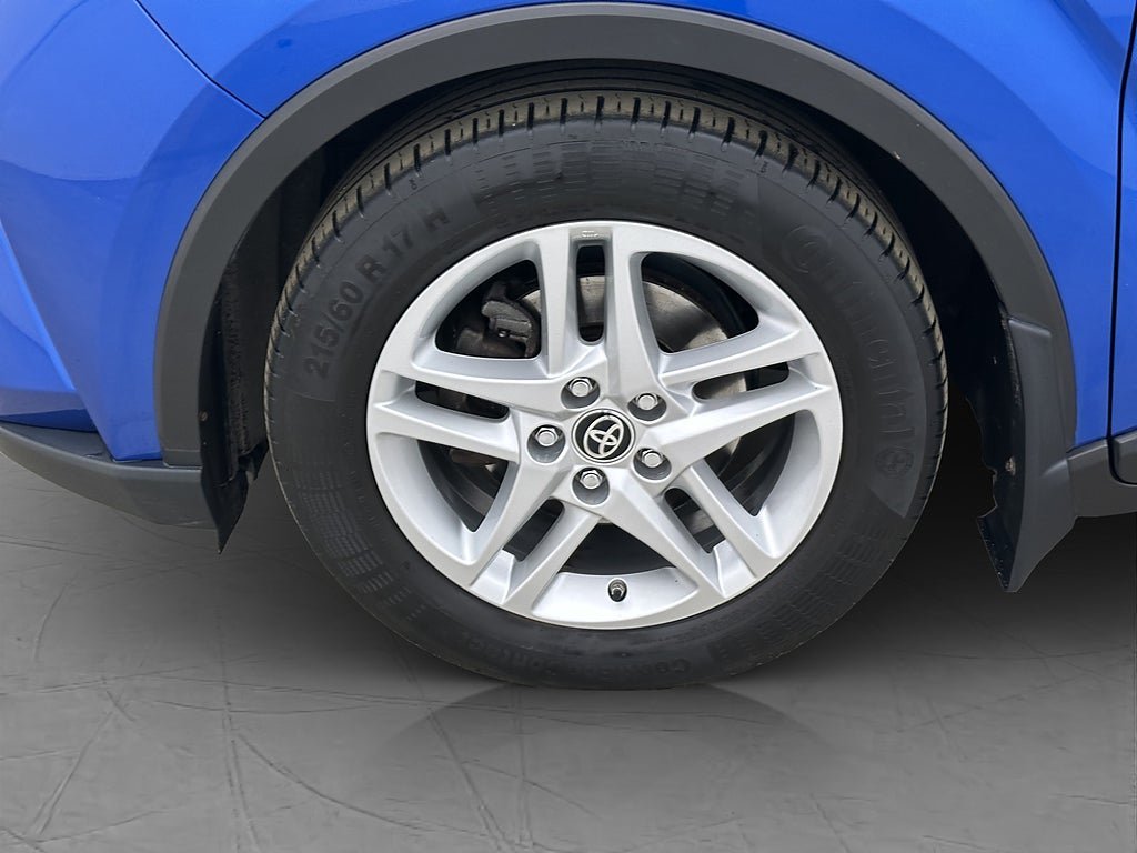 Vehicle Image 23