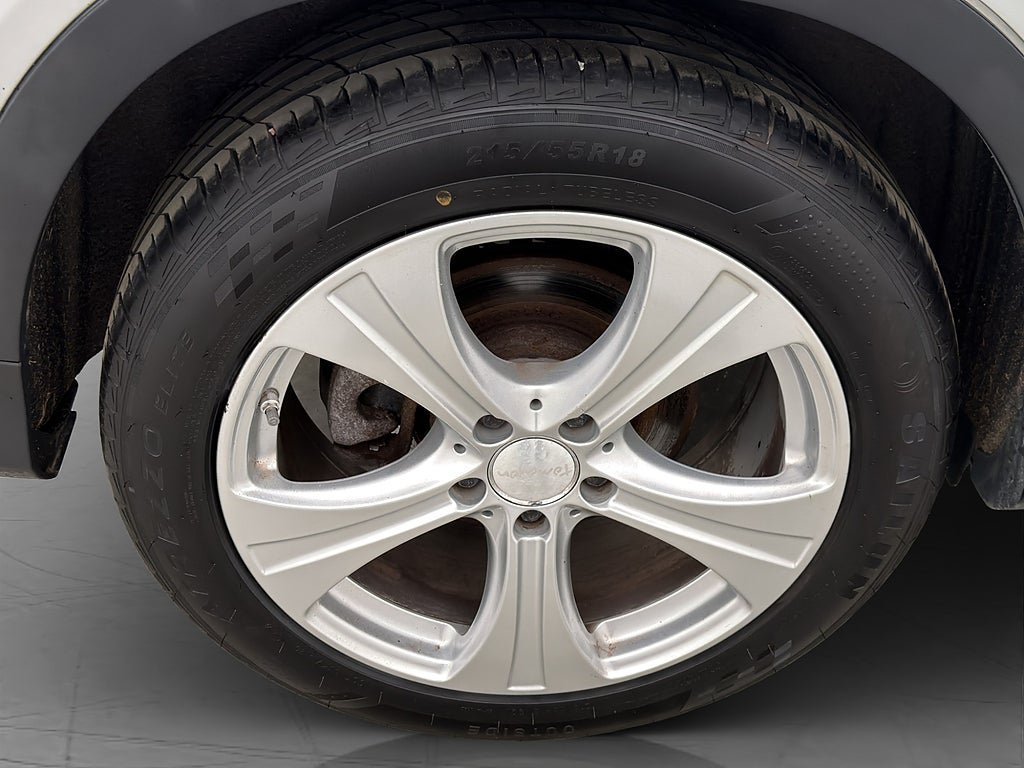Vehicle Image 31