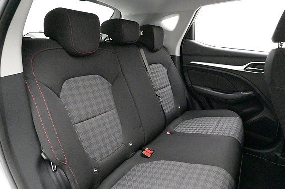 Vehicle Image 24