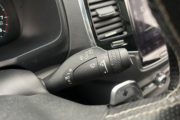 Vehicle Image 29
