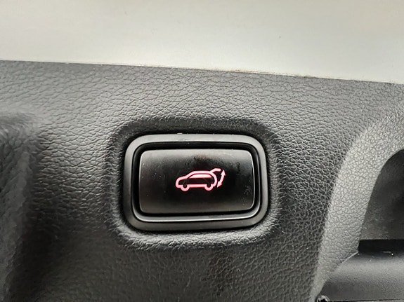 Vehicle Image 28