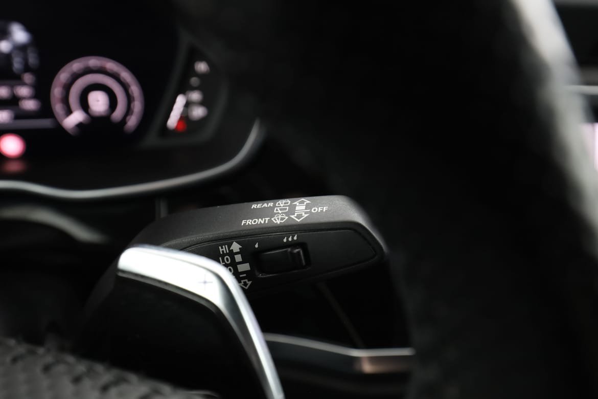 Vehicle Image 37