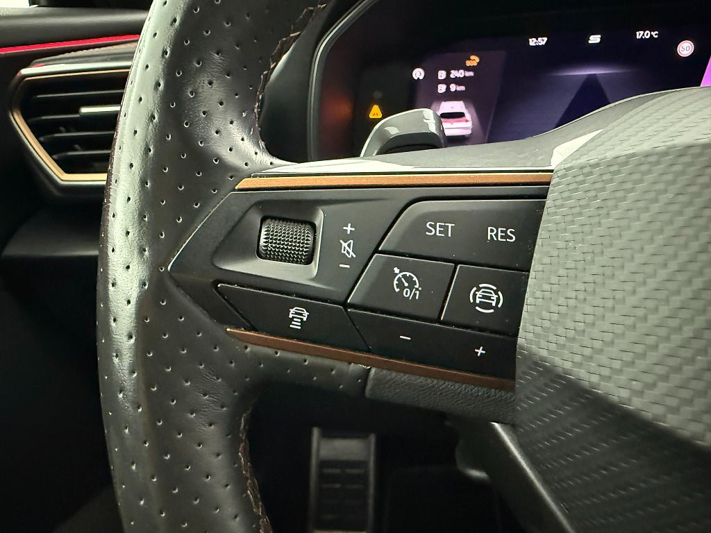 Vehicle Image 26