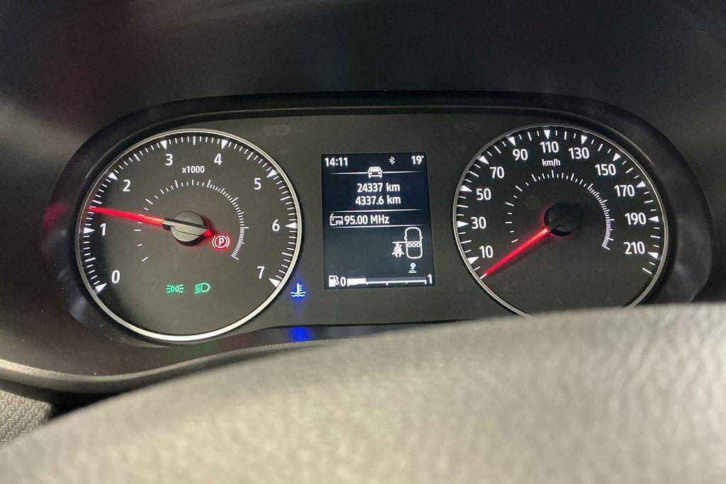 Vehicle Image 19