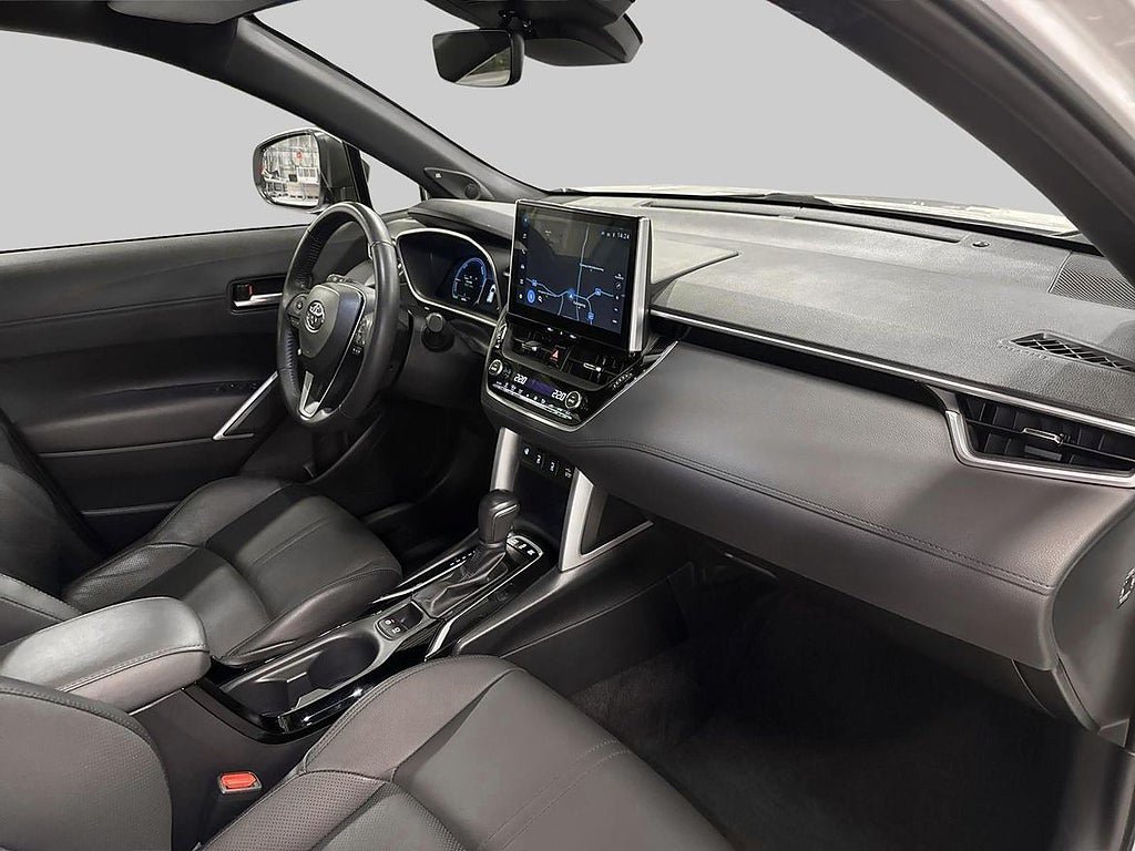 Vehicle Image 10