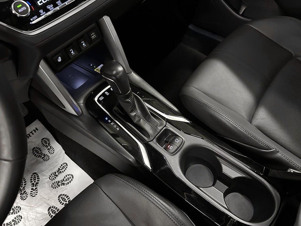 Vehicle Image 18