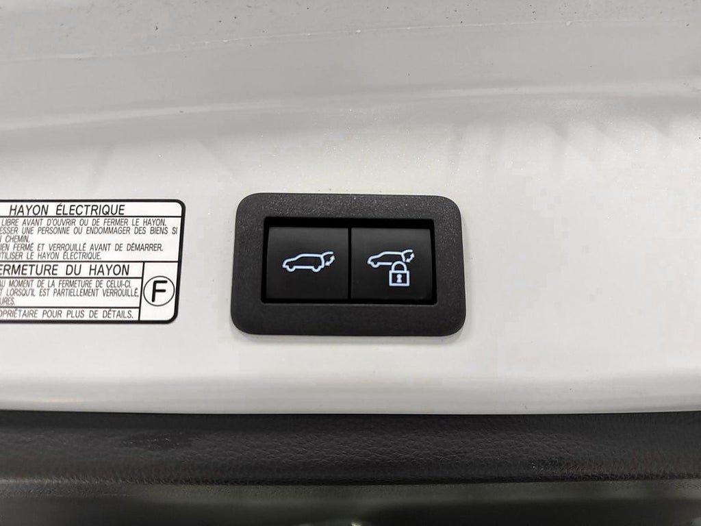 Vehicle Image 24