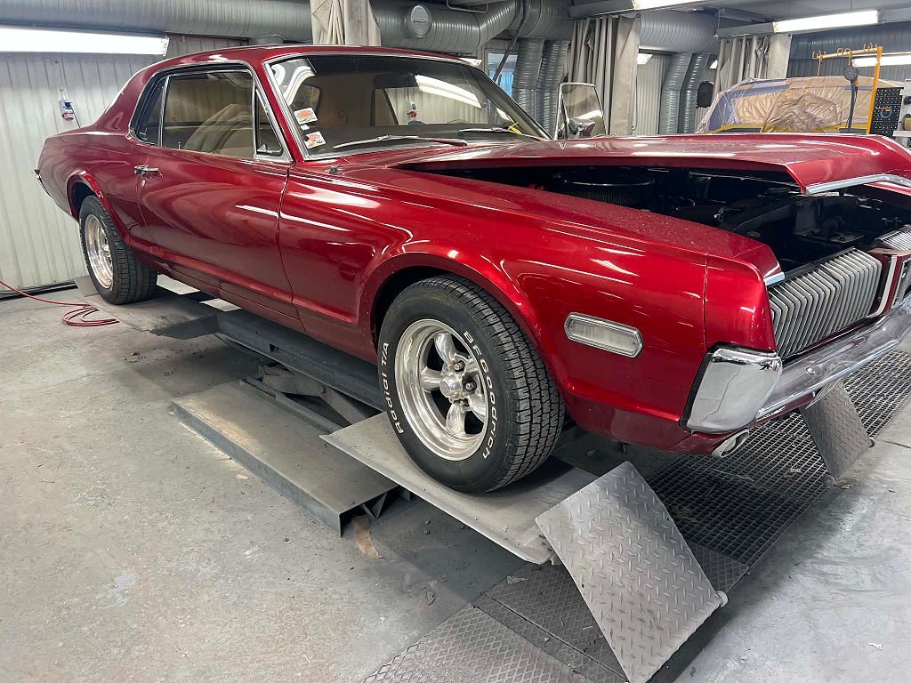Vehicle Image 7