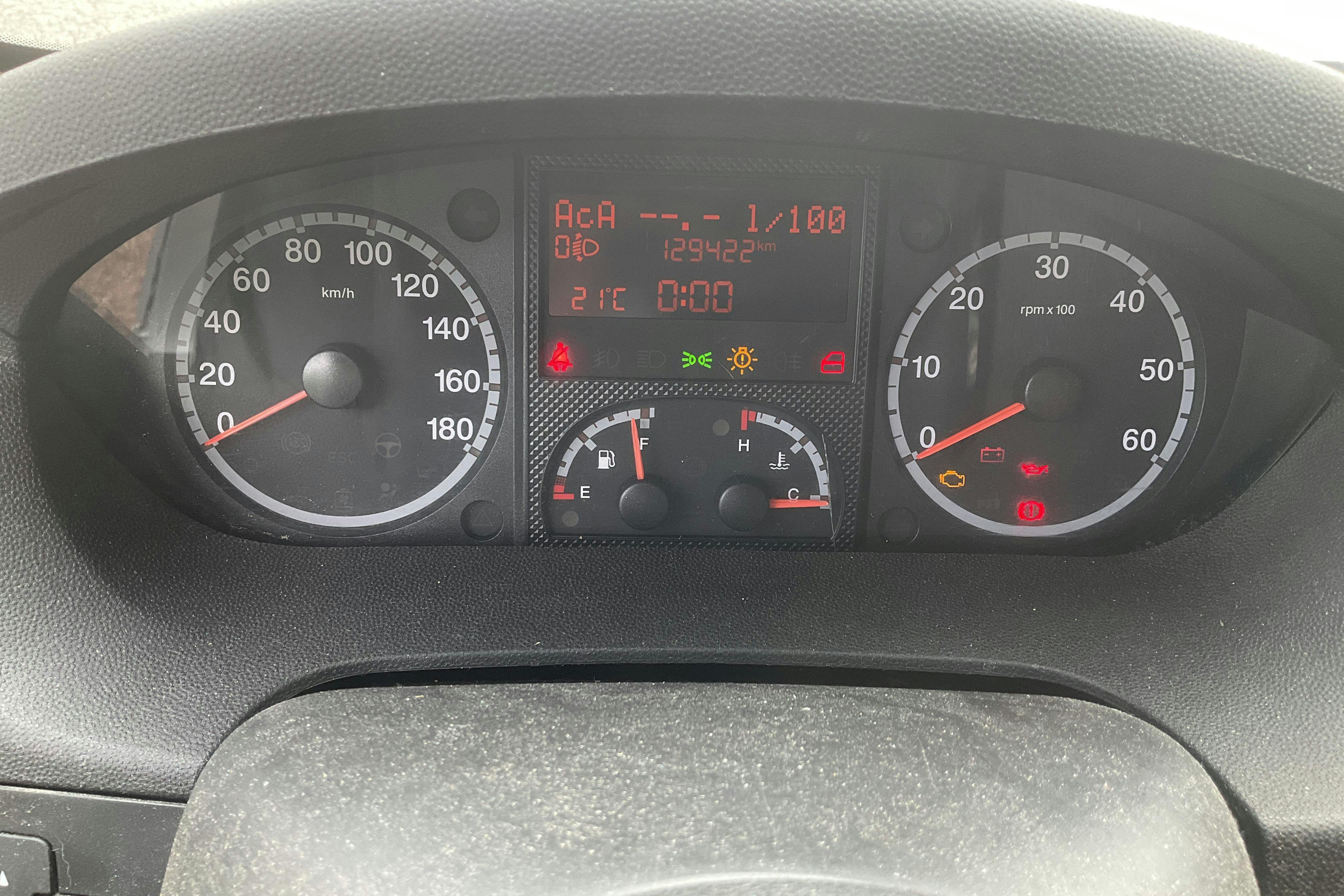 Vehicle Image 10