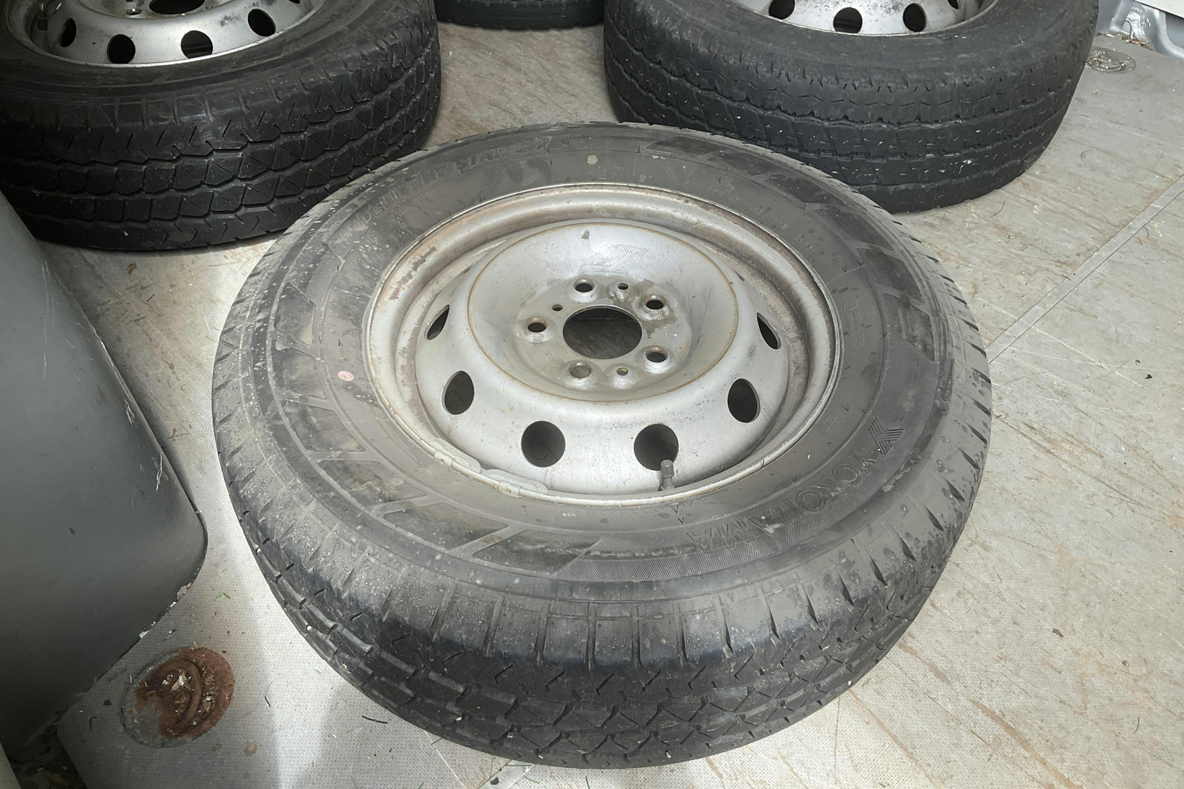 Vehicle Image 11