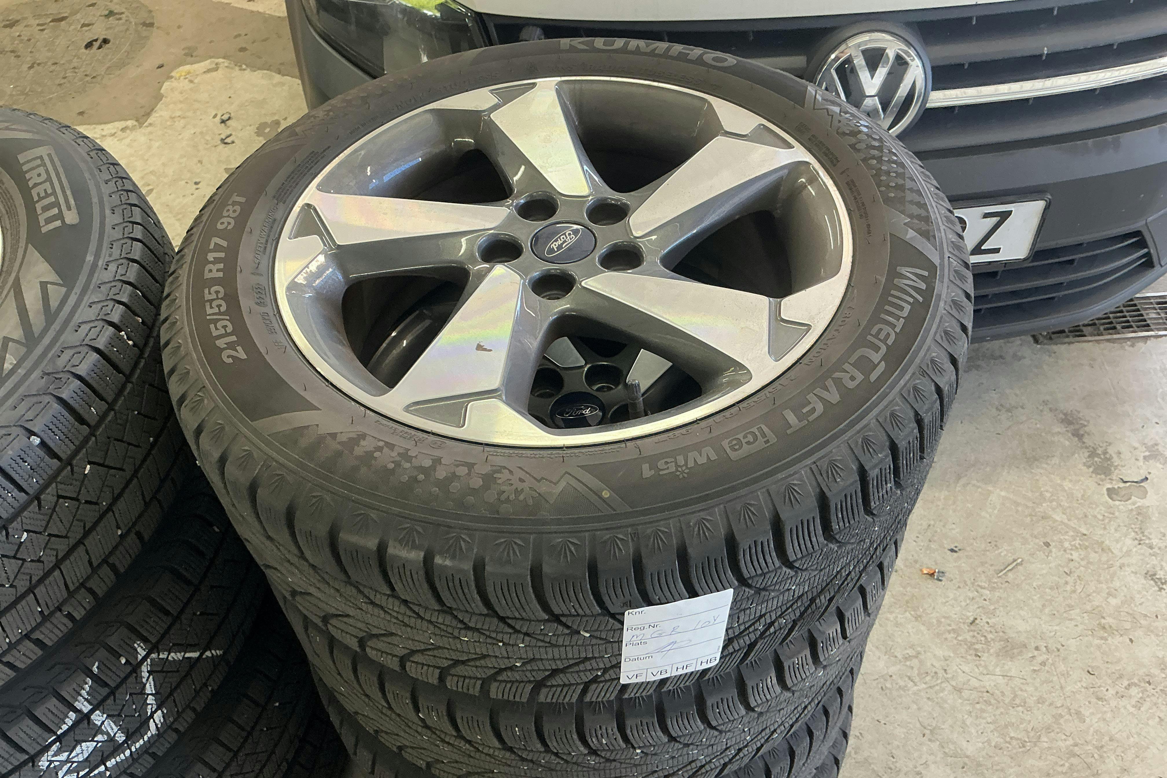 Vehicle Image 11
