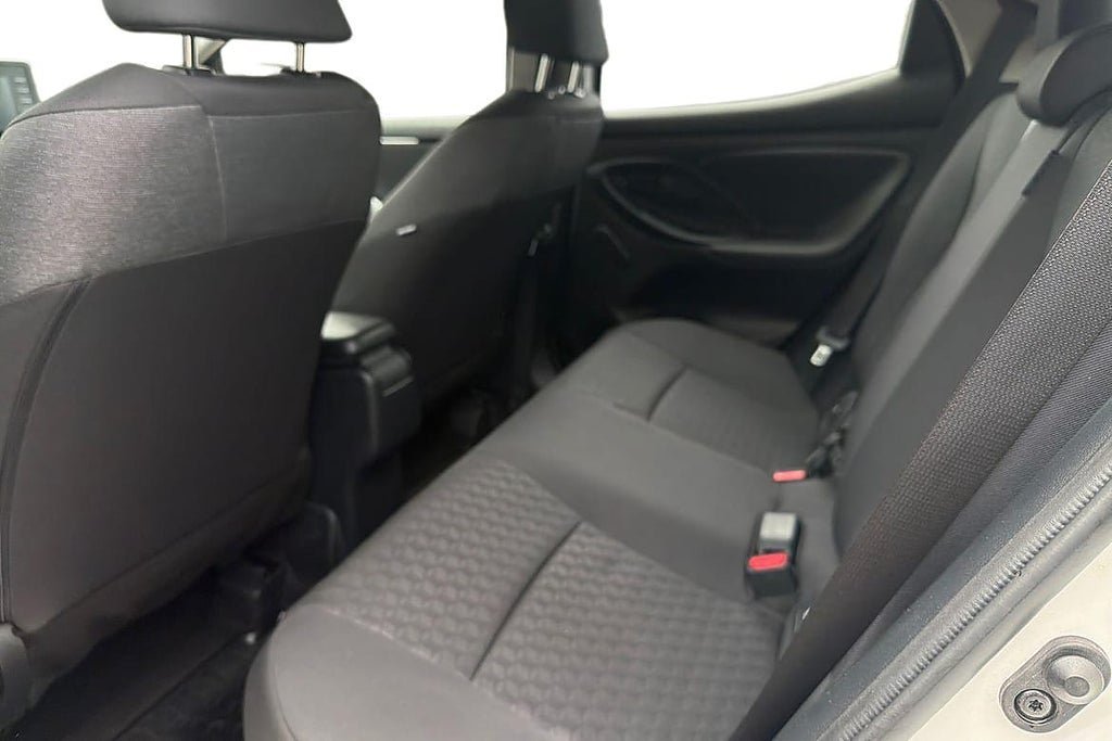 Vehicle Image 13