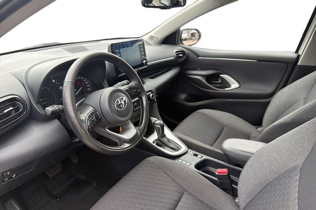 Vehicle Image 14