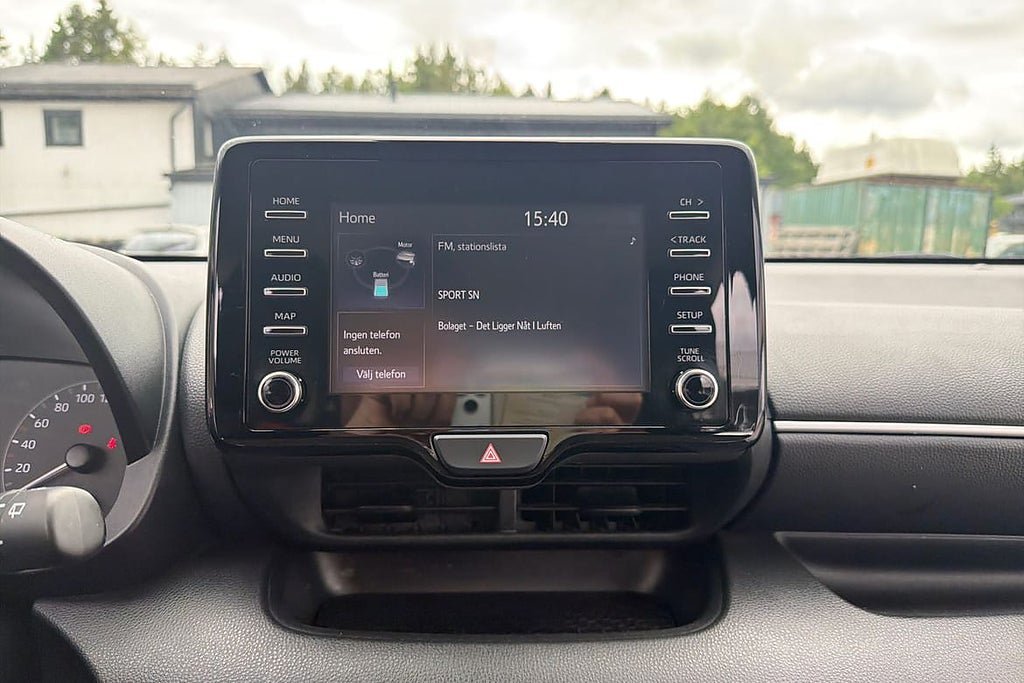 Vehicle Image 15
