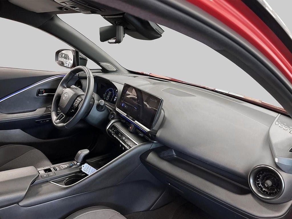 Vehicle Image 9