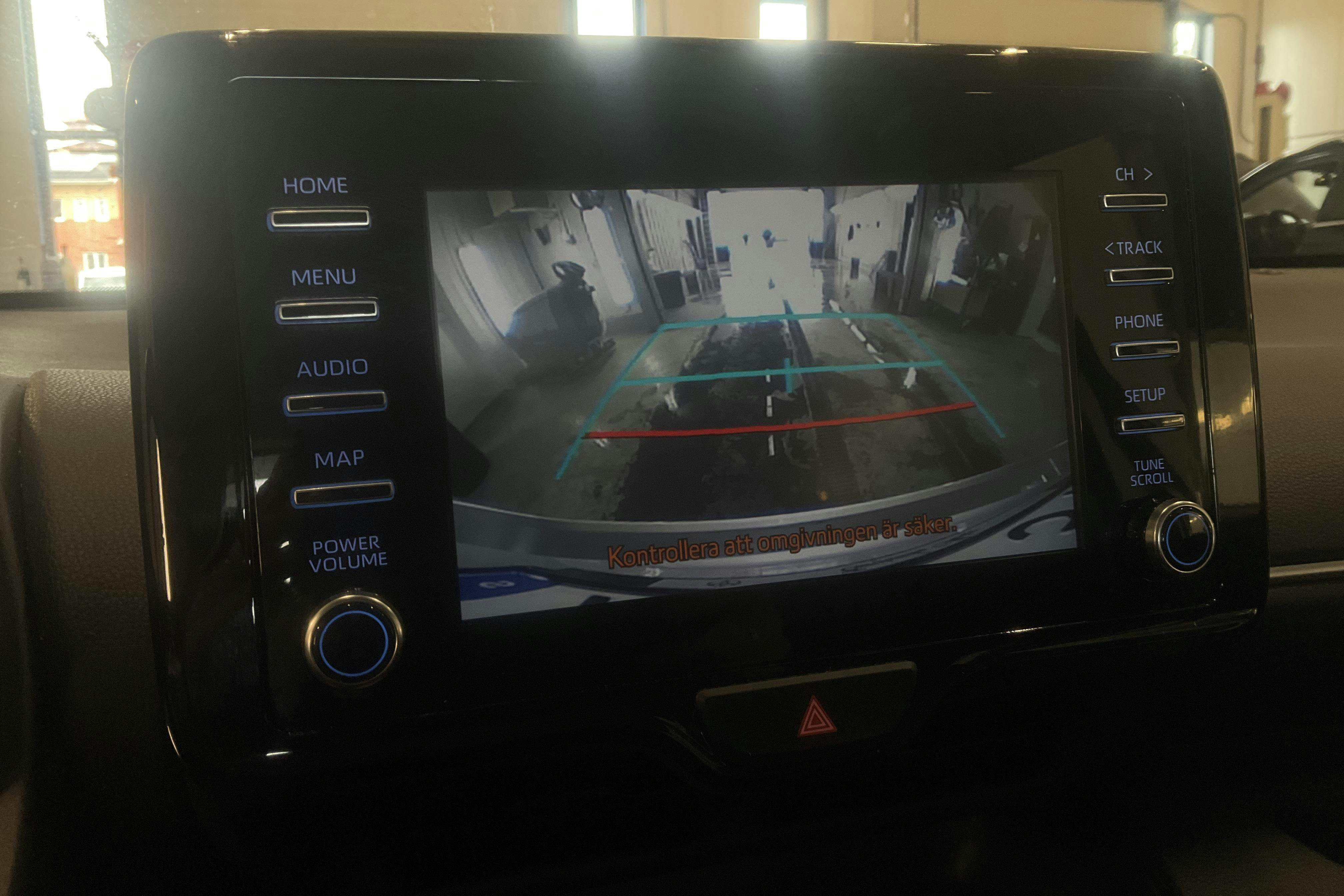 Vehicle Image 11