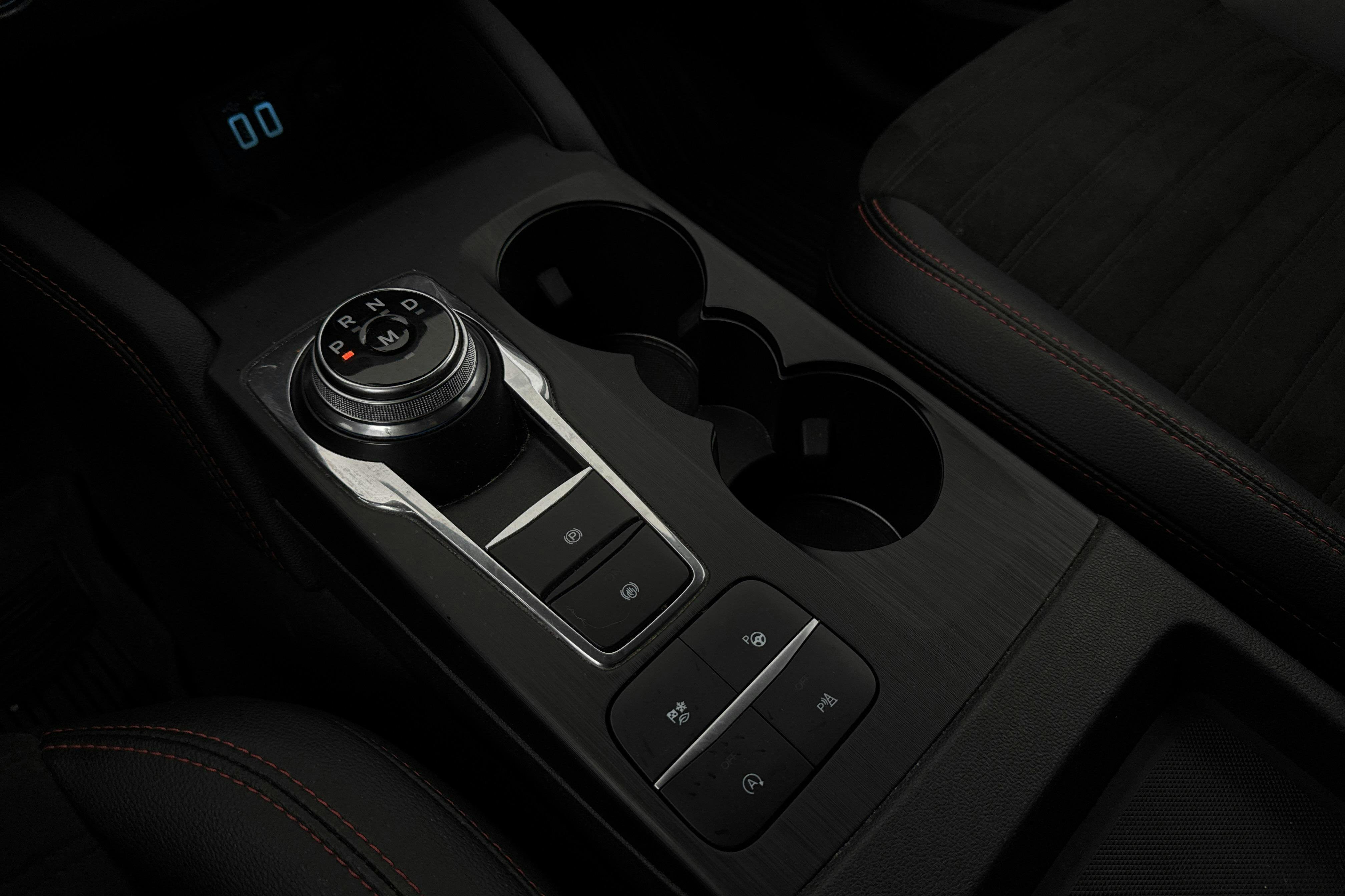 Vehicle Image 15