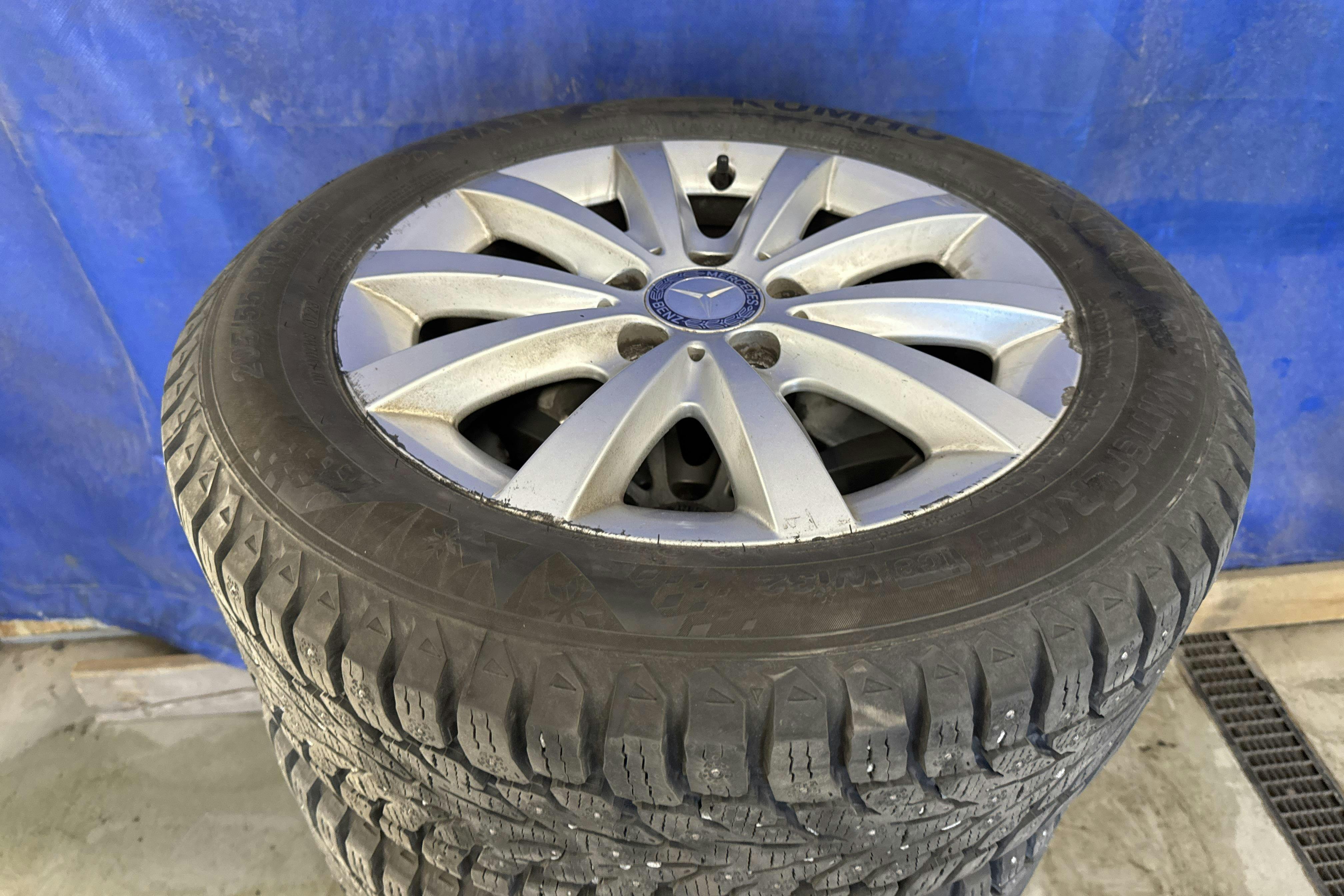 Vehicle Image 15