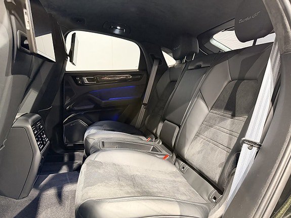 Vehicle Image 33
