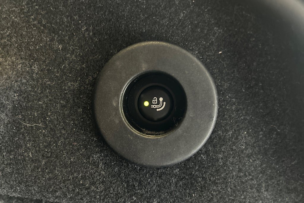 Vehicle Image 26