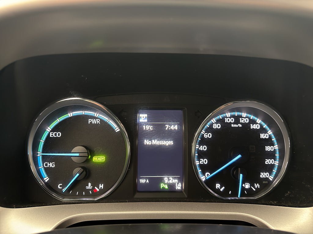 Vehicle Image 18