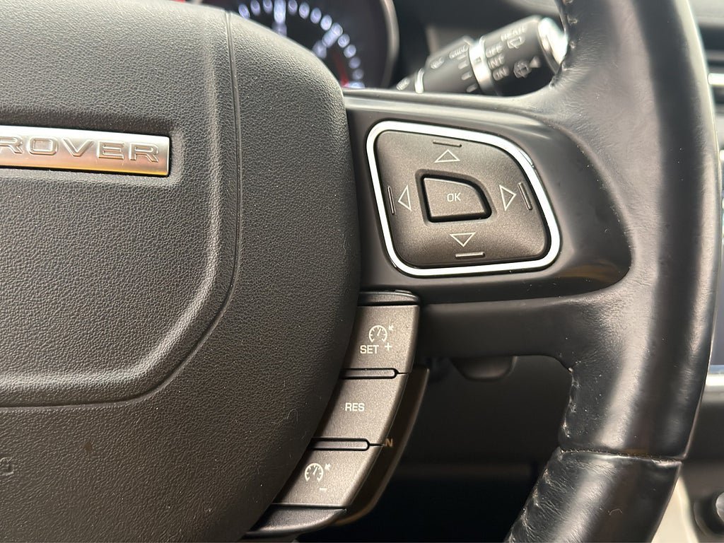 Vehicle Image 28